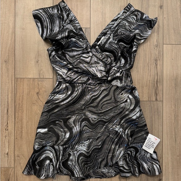 NWT Topshop Silver And Black Metallic Marble Mini Dress Small Size 6 New Years - Picture 1 of 8